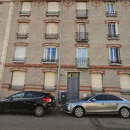 Parisian Cocoon - Paris Orly Apartment